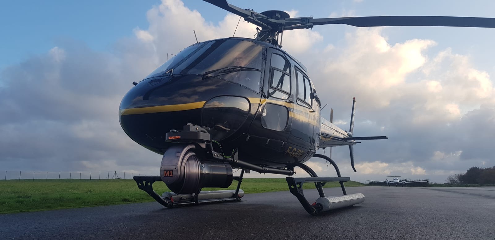  AERING F-GJDE SHOTOVER M1 